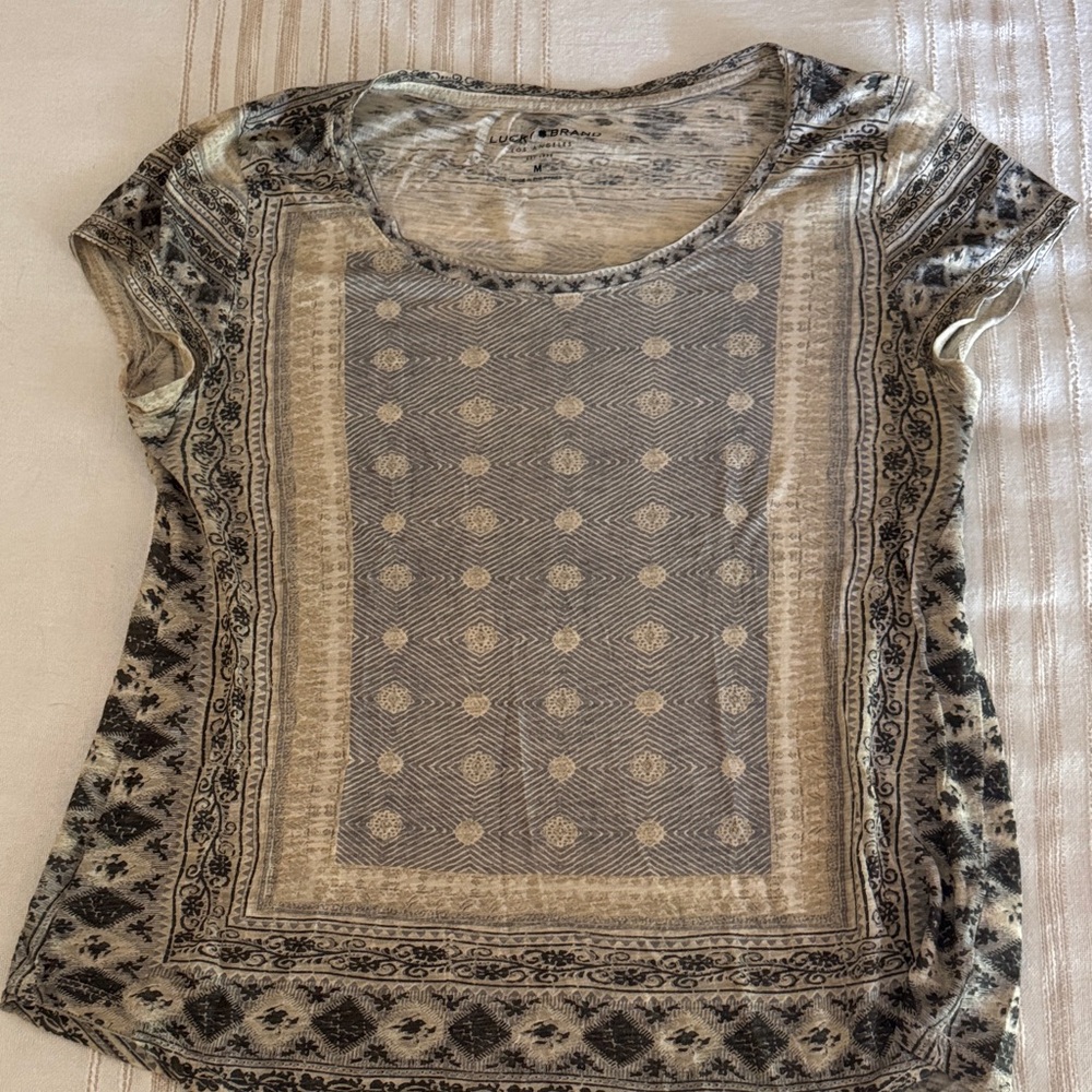 Lucky Brand Cream and Black Graphic Short Sleeve Tee